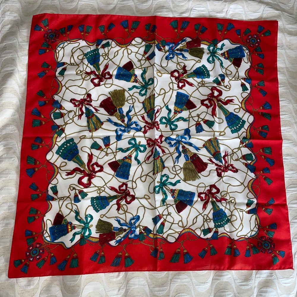 Berkshire Vintage Square Scarf Red White‎ Equestrian Tassel Made in Italy 31x31